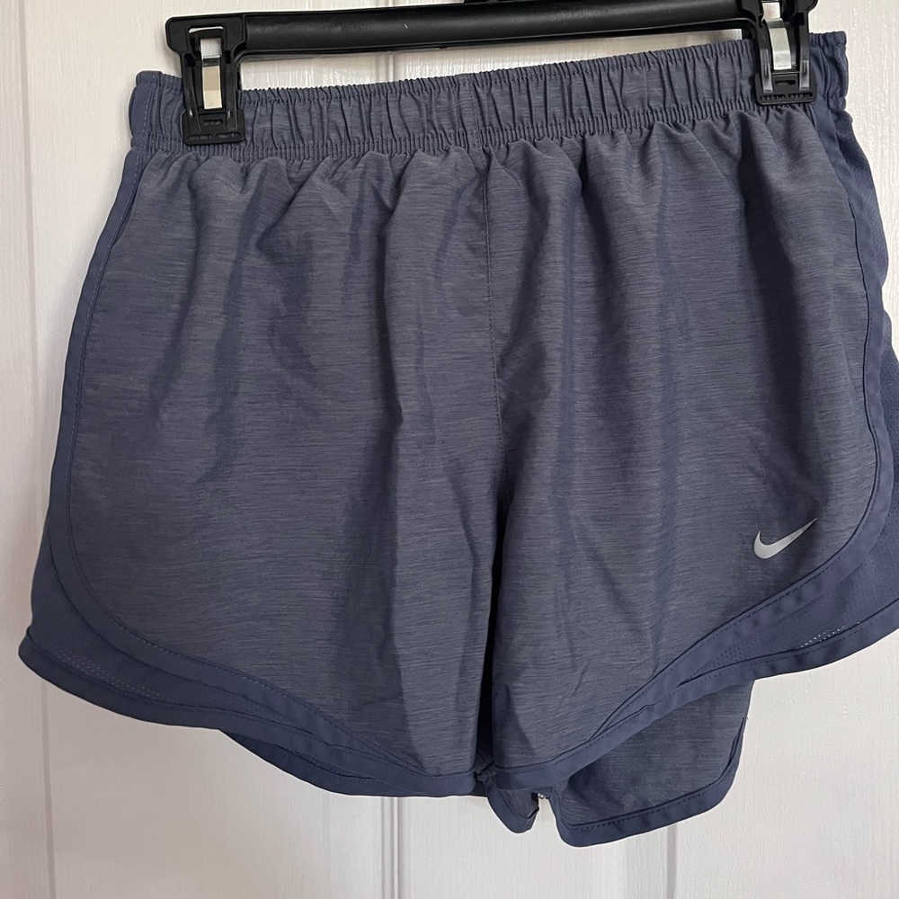 Women’s Nike dry fit running shorts